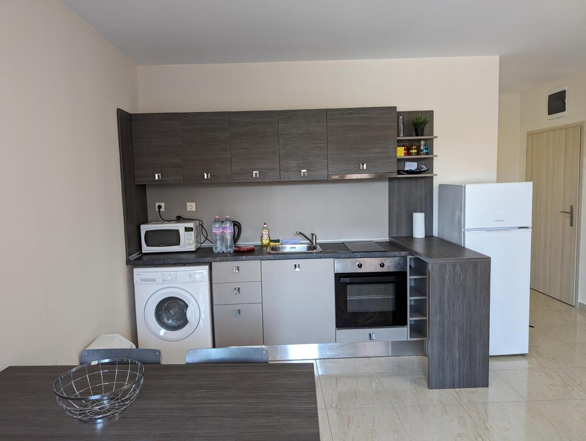 Sunny Star Dreams Condo W Prime Location, Pool, Sea View Свети-Влас Экстерьер фото